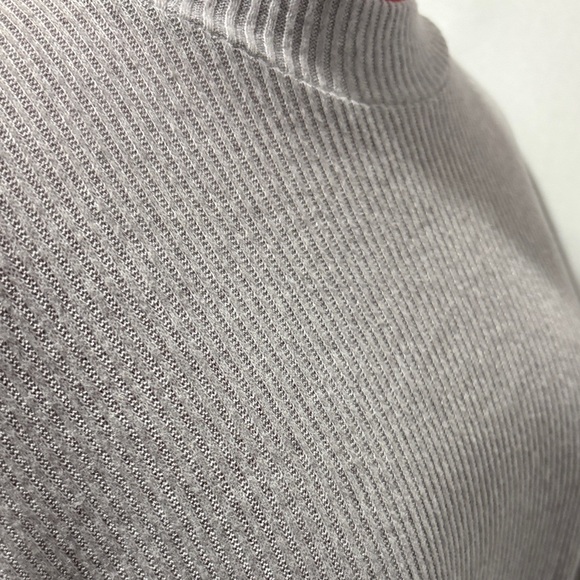 Streetwear Society Light Gray Women's Sweater - Picture 3 of 7
